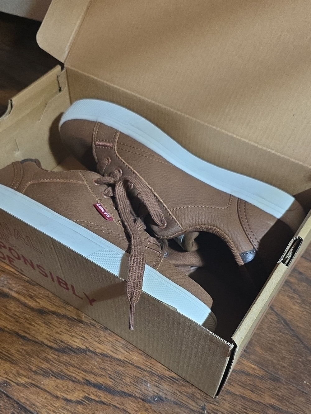 Levi's boy's Brown Lace-Up Sneakers with White Sole